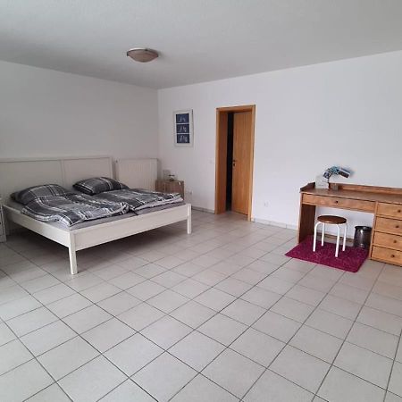 Ruhige Ferienwohnung Am Rande Des Nordschwarzwalds Straubenhardt Exterior foto